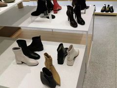 -hotwind热风(民盈山国贸店)