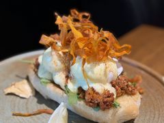-Two Birds One Stone·一石二鸟(诚品生活店)