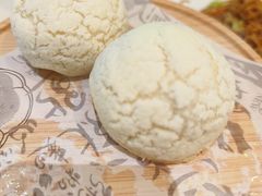 苏丹王雪山榴莲包-蔡澜点心·粤菜(月星环球港店)