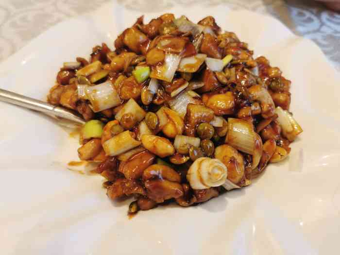 马凯餐厅(地安门店)-"[薄荷]环境:老字号的统一环境 简介朴.