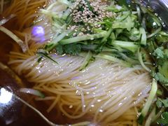 -三姐妹冷面馆(保卫路店)