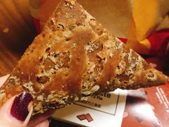 黑黑好巧三角派-麦当劳(南京路2店)