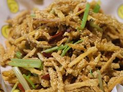 -董厨煨汤馆(车站路店)
