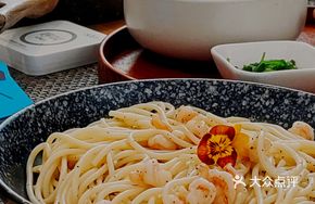 Sweet White Shrimp Pasta
