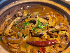 -魏铭鱼头捞饭(晋阳路店)
