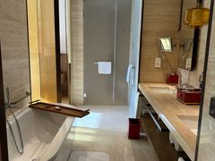 -上海衡山路十二号华邑酒店