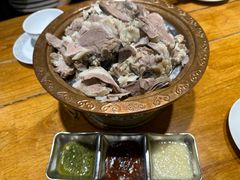 -蒙艾里民族传统菜蒙餐