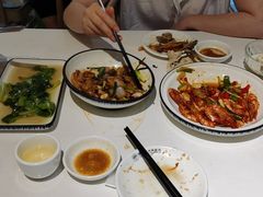 -琼大师东方烤乳猪(亚特兰蒂斯店)