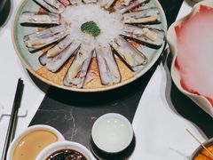 -红鼎豆捞·非遗鲍皇汤火锅(宝丰路店)