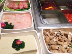 -海底捞火锅鲜切牛肉主题店(长寿路店)