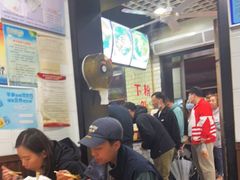 -覃肥叔桂林米粉(粮道街店)
