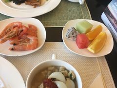 -西安唐隆国际酒店(大雁塔大唐不夜城店)