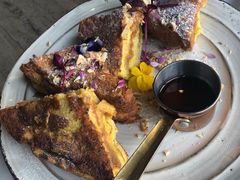 猫王花生酱香蕉法式吐司-The Rug Cafe(王府中环店)