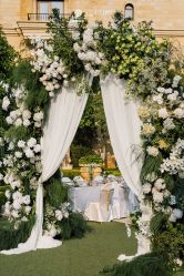 -花轿喜屋婚礼策划