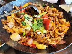 -富正毅三下锅·湘西韵味(天门山索道店)