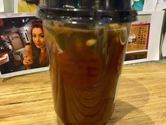 暴打柠檬-寿奶茶·鲜奶与茶(合生汇购物中心店)
