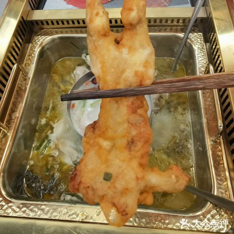 烈日炎炎下的牛蛙自由,宽尺巷鱼蛙自助