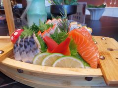-鼎泰亨·海鲜牛肉餐厅(滨江店)