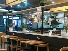 大堂-李先生牛肉面大王(成都东站西广场店)