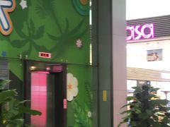 -燕莎友谊商城(金源店)