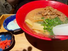 -一豚轩·烧鸟·豚骨拉面(五四路店)