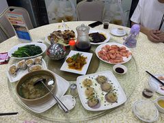-鹏城人家海鲜酒家·23年老字号(较场尾店)