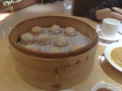 蟹粉汤包-鼎泰丰(当代商城店)