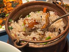 -一坐一忘云南菜(嘉里中心店)