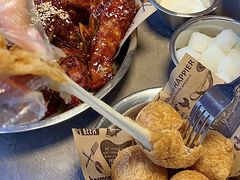 -BHC炸鸡(明洞总店)