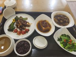 -爱陪伴尊享月子中心(国际店)