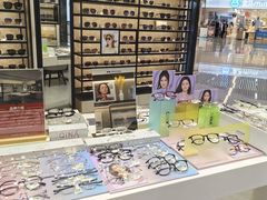 -博士眼镜集团石人工眼镜(虹口万泰店)