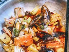 -七欣天香辣蟹火锅(上海银亿滨江店)