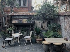 -古董花园(思南路42弄小区店)
