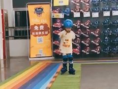 -迪卡侬(燕山店)