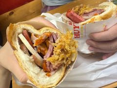 -Bánh Mì Huynh Hoa