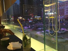 -东方红海鲜百汇(国际大厦店)