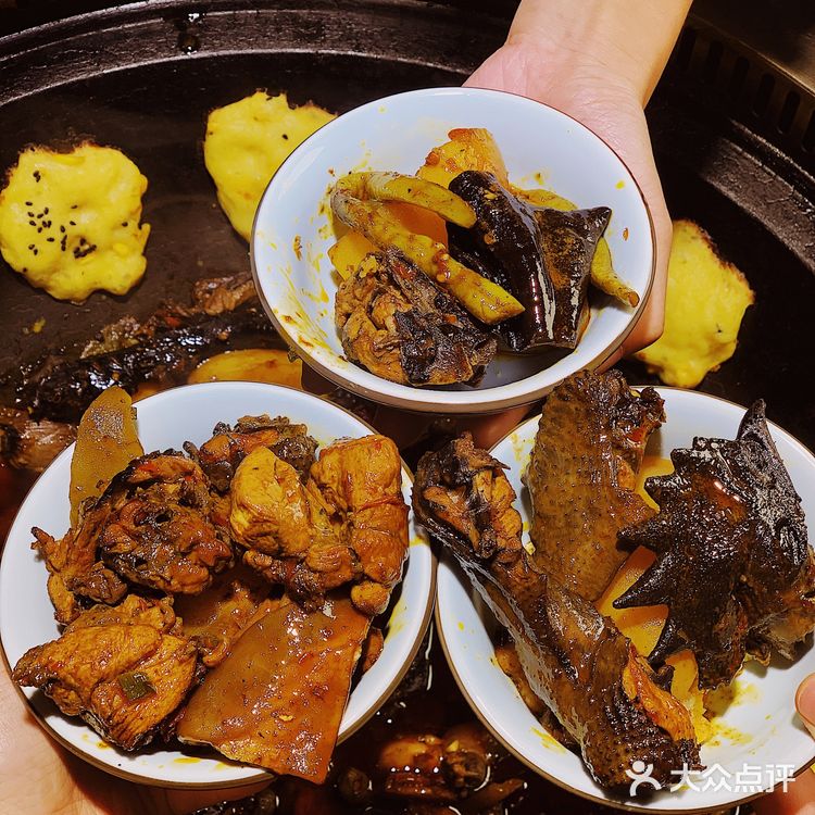 成都探店|赵亮老师请你来【御凤甲】吃柴火鸡❗