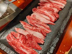-肉甲韩国木炭烤肉(新壹街1店)