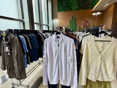 -广州周大福金融中心