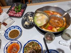-王奋斗贵州酸汤牛肉火锅