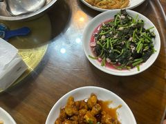-芦茨金富饭庄·25年老字号·专做稻草鸡
