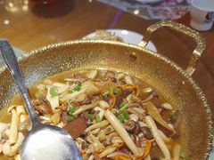 -黄泥岗·地道湖北菜(奥特莱斯店)