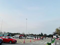 -平望服务区·停车场