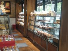 面包甜点陈列柜-苹果花园(桂林路店)