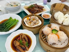 -万山楼海鲜酒家·二十三年老字号