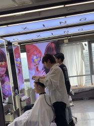 -藤野造型烫发染发