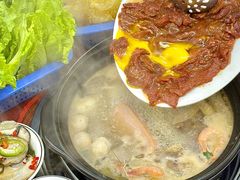 -花苑美食横琴生蚝火锅(拱北粤华路店)
