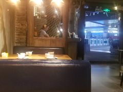 -茅炒屋龙虾·烧烤·湘菜(新河路店)
