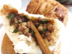 -李与白包子铺(桐梓林店)