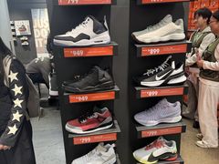 -NIKE上海青浦优选体验店